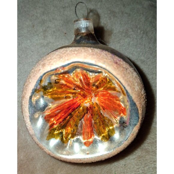 Vintage Christmas Tree Ornament Set Glass Reflective Hand Decorated Holiday Deco - Picture 2 of 11